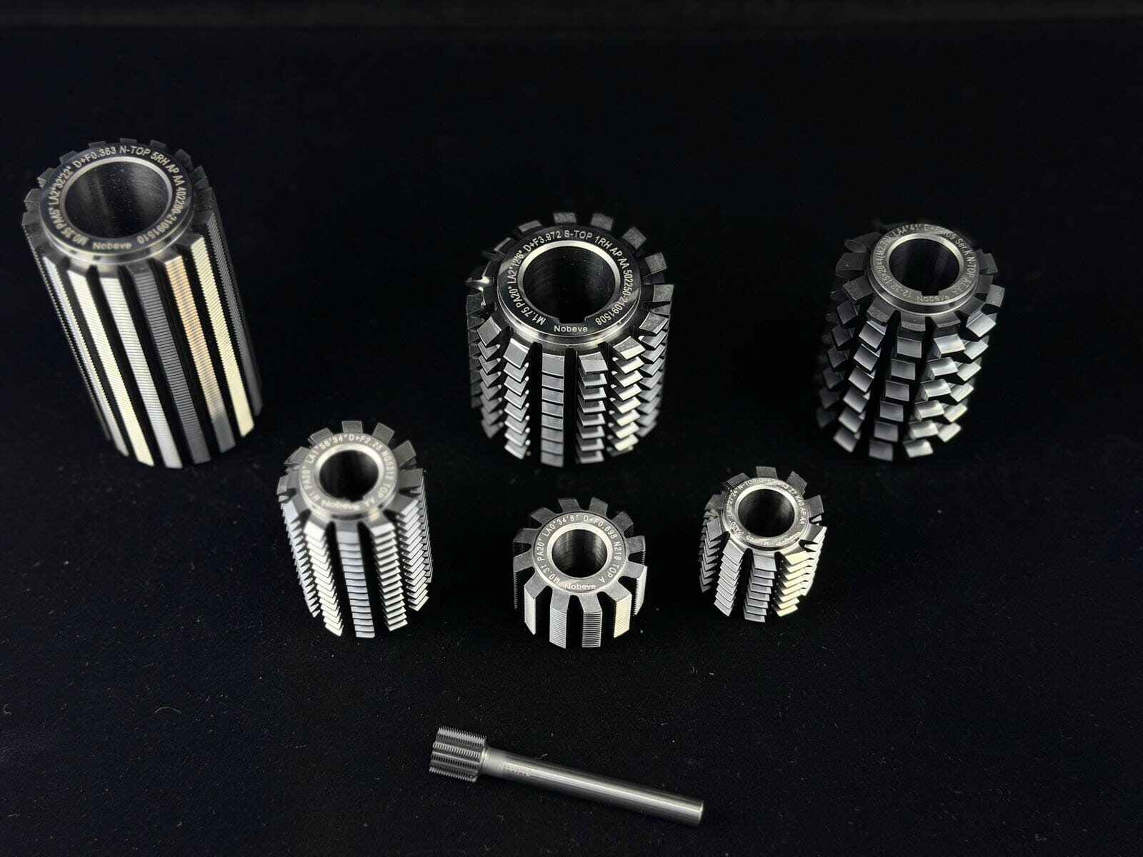 Gear Surface Finish Problems and Solutions: How to Eliminate Chatter Marks, Tool Marks, and Ra Failures