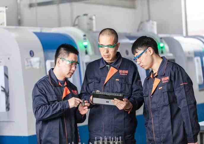 Nobeve Solid Carbide Slitting Saw - Product View Nobeve solid carbide slitting saw and slotting cutter with multi-tooth design for precision metal slitting and groove machining