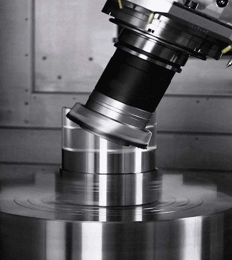 Nobeve precision gear hob performing a wet cutting process on an external gear workpiece using a heavy-duty CNC hobbing machine